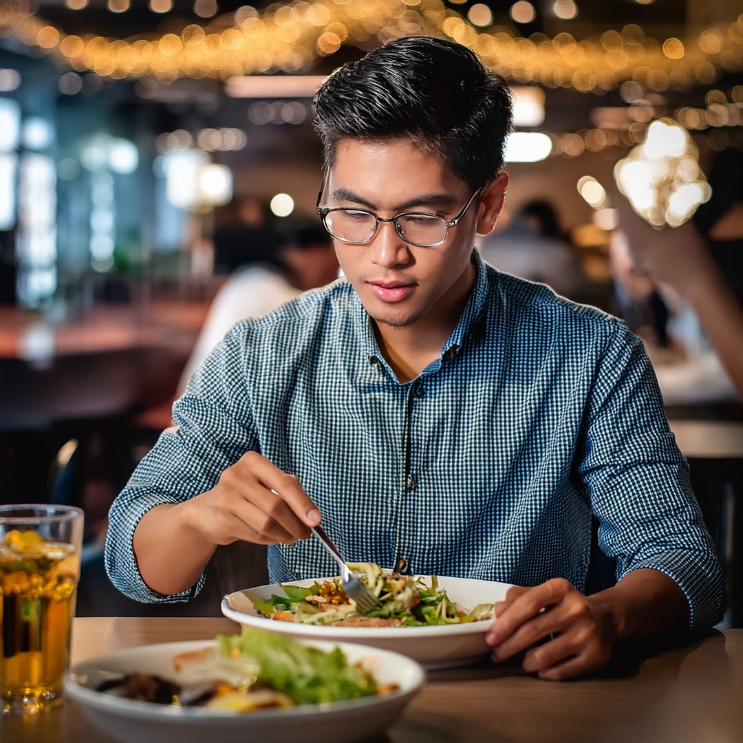 Mystery shopper dining at a casual restaurant